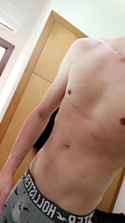 aaacontent OnlyFans - Free Access to 32 Videos & 49 Photos Onlyfans Free Access