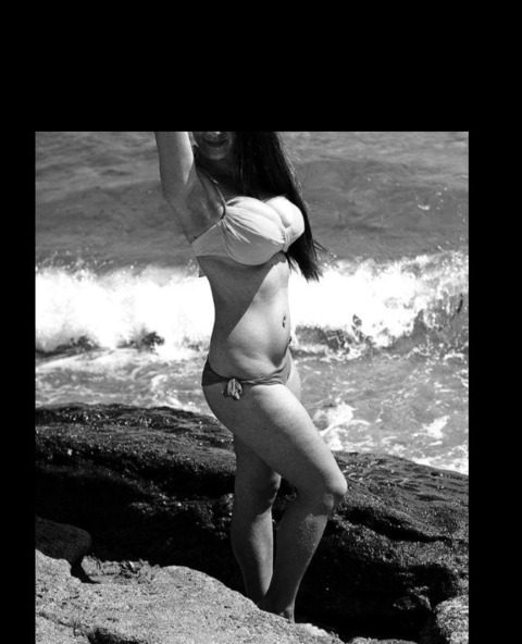 actuallylina OnlyFans - Free Access to 32 Videos & 49 Photos Onlyfans Free Access