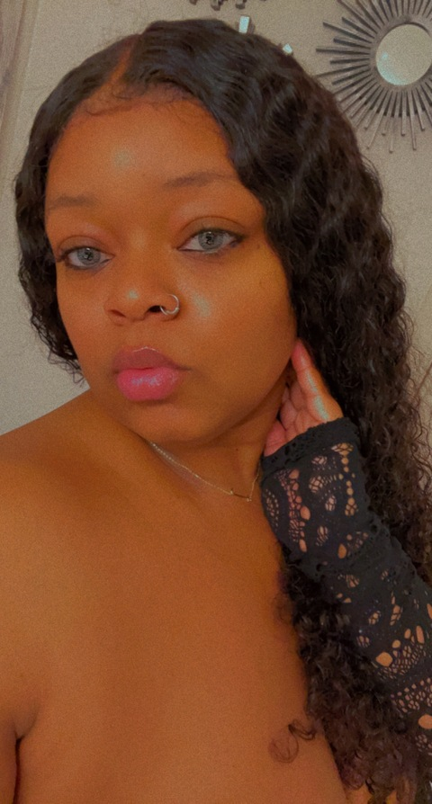 adoseofme OnlyFans - Free Access to 32 Videos & 49 Photos Onlyfans Free Access