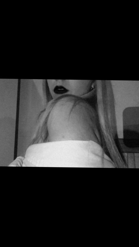 agustina1w3 OnlyFans - Free Access to 32 Videos & 49 Photos Onlyfans Free Access