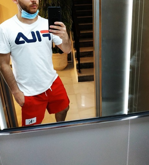 alex0692 OnlyFans - Free Access to 32 Videos & 49 Photos Onlyfans Free Access