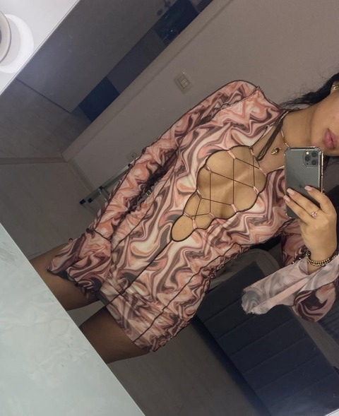 alexandra.ale_free OnlyFans - Free Access to 32 Videos & 49 Photos Onlyfans Free Access