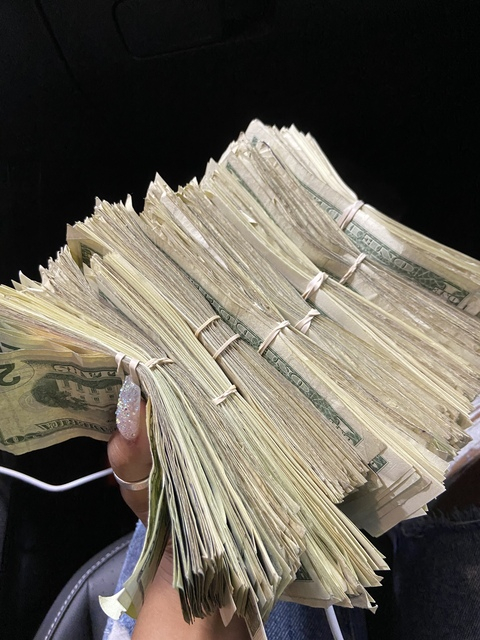 alexisnotxfree OnlyFans - Free Access to 32 Videos & 49 Photos Onlyfans Free Access