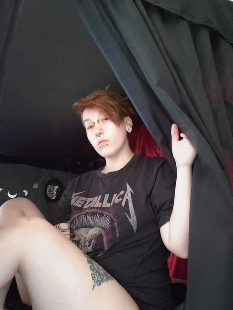 alli_cat OnlyFans - Free Access to 32 Videos & 49 Photos Onlyfans Free Access