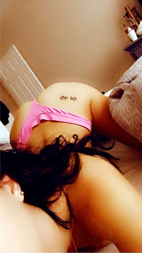 allieknapp12 OnlyFans - Free Access to 32 Videos & 49 Photos Onlyfans Free Access