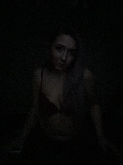 allouetteannie OnlyFans - Free Access to 32 Videos & 49 Photos Onlyfans Free Access