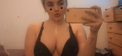 alouise1999x OnlyFans - Free Access to 32 Videos & 49 Photos Onlyfans Free Access