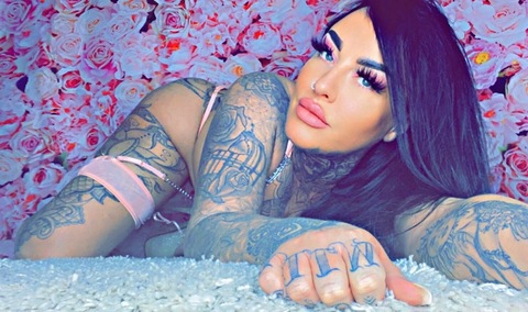 ambermai80 OnlyFans - Free Access to 32 Videos & 49 Photos Onlyfans Free Access