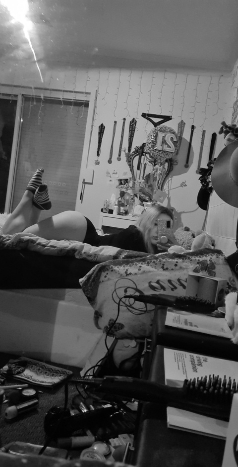 amelia.mayy OnlyFans - Free Access to 32 Videos & 49 Photos Onlyfans Free Access