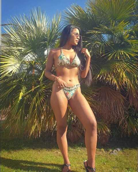 anabelsanchez OnlyFans - Free Access to 32 Videos & 49 Photos Onlyfans Free Access