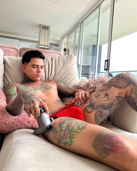 angel_lc OnlyFans - Free Access to 32 Videos & 49 Photos Onlyfans Free Access