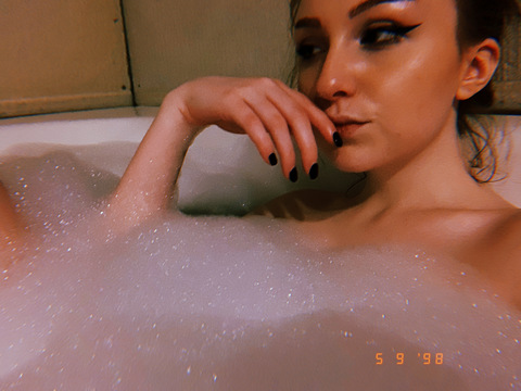 angeltoes1212 OnlyFans - Free Access to 32 Videos & 49 Photos Onlyfans Free Access