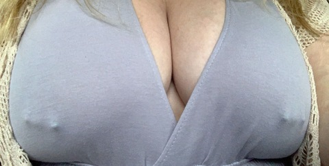 anne20 OnlyFans - Free Access to 69 Videos & 52 Photos Onlyfans Free Access