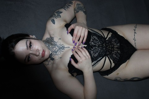 annicabgm OnlyFans - Free Access to 32 Videos & 55 Photos Onlyfans Free Access