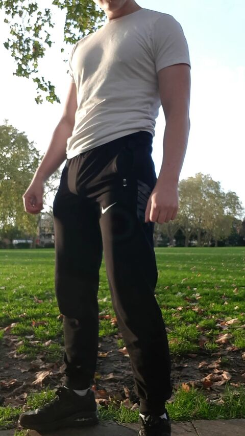 aphamasclad OnlyFans - Free Access to 32 Videos & 49 Photos Onlyfans Free Access