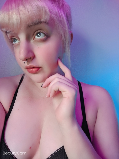 apocalypsedreamgirl OnlyFans - Free Access to 32 Videos & 122 Photos Onlyfans Free Access