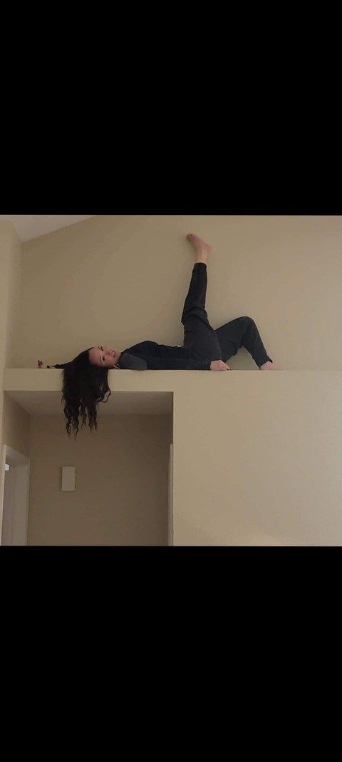 ariestella OnlyFans - Free Access to 32 Videos & 49 Photos Onlyfans Free Access