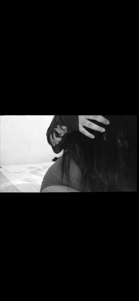 ashleeeyg OnlyFans - Free Access to 32 Videos & 49 Photos Onlyfans Free Access