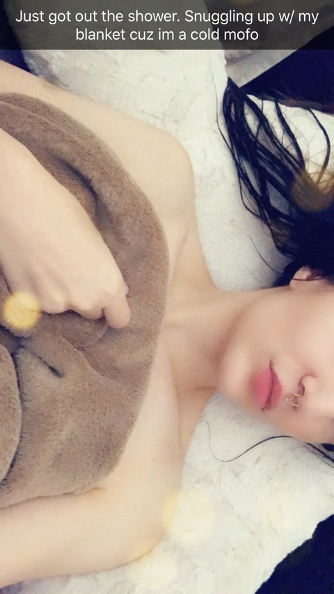 ashleyayeeee OnlyFans - Free Access to 32 Videos & 49 Photos Onlyfans Free Access