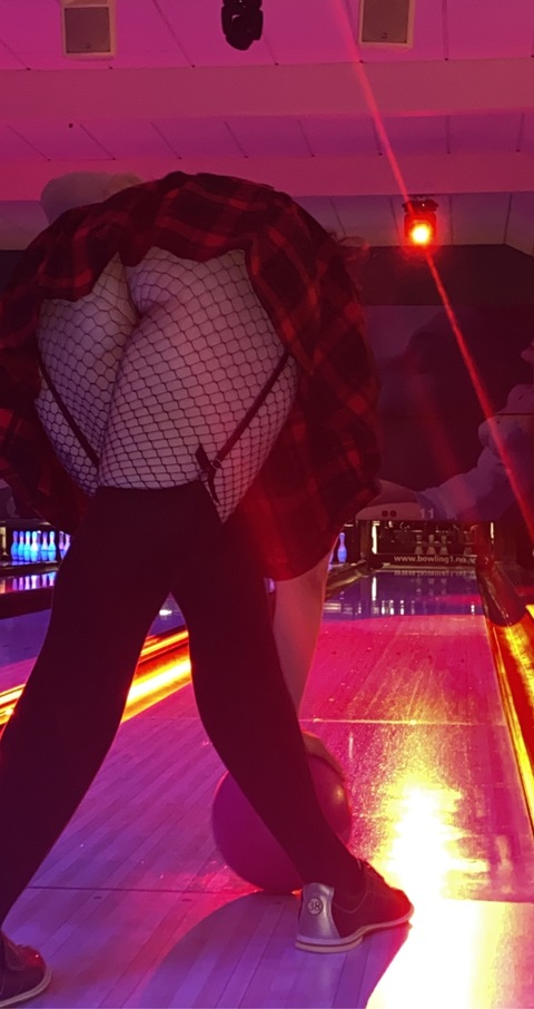 asswithaview OnlyFans - Free Access to 32 Videos & 49 Photos Onlyfans Free Access