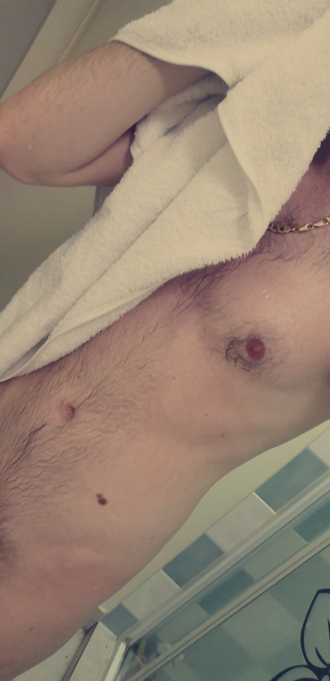 aussie7in OnlyFans - Free Access to 32 Videos & 49 Photos Onlyfans Free Access