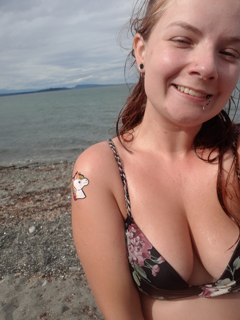 autumnsunbeamm OnlyFans - Free Access to 32 Videos & 49 Photos Onlyfans Free Access