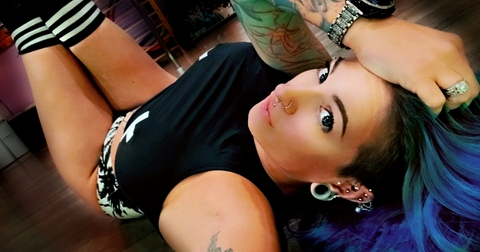 av3ryall3n OnlyFans - Free Access to 41 Videos & 105 Photos Onlyfans Free Access