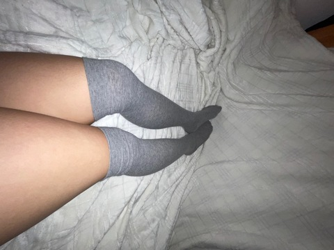 avelyntoesies OnlyFans - Free Access to 32 Videos & 49 Photos Onlyfans Free Access