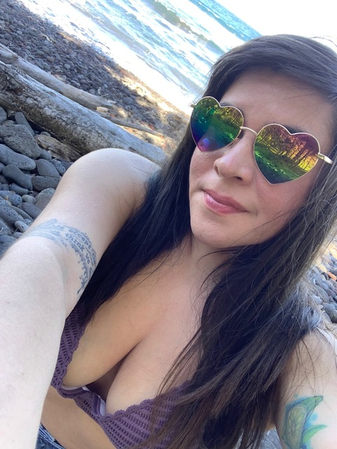 averyrose1234 OnlyFans - Free Access to 32 Videos & 49 Photos Onlyfans Free Access