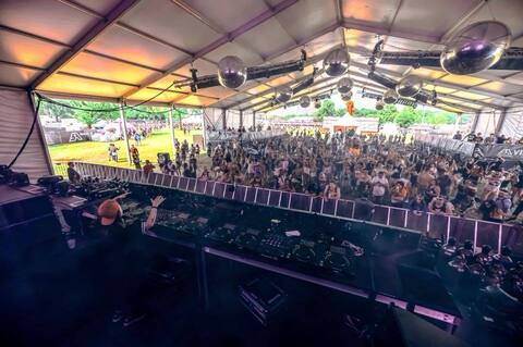 avisic OnlyFans - Free Access to 32 Videos & 67 Photos Onlyfans Free Access