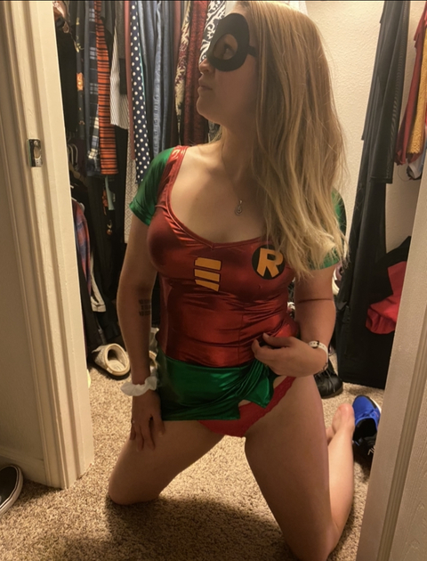 awelch93 OnlyFans - Free Access to 32 Videos & 69 Photos Onlyfans Free Access