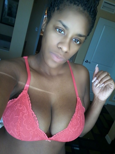 ayenanny OnlyFans - Free Access to 32 Videos & 49 Photos Onlyfans Free Access