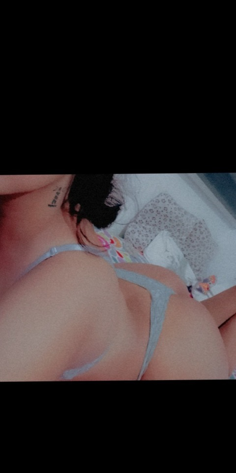 aynekoficial OnlyFans - Free Access to 32 Videos & 72 Photos Onlyfans Free Access