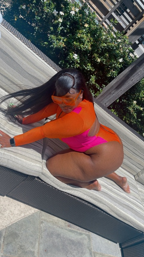 aytooextra OnlyFans - Free Access to 32 Videos & 49 Photos Onlyfans Free Access