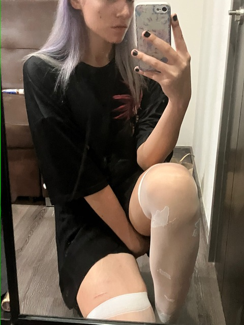 azurakarma OnlyFans - Free Access to 32 Videos & 49 Photos Onlyfans Free Access
