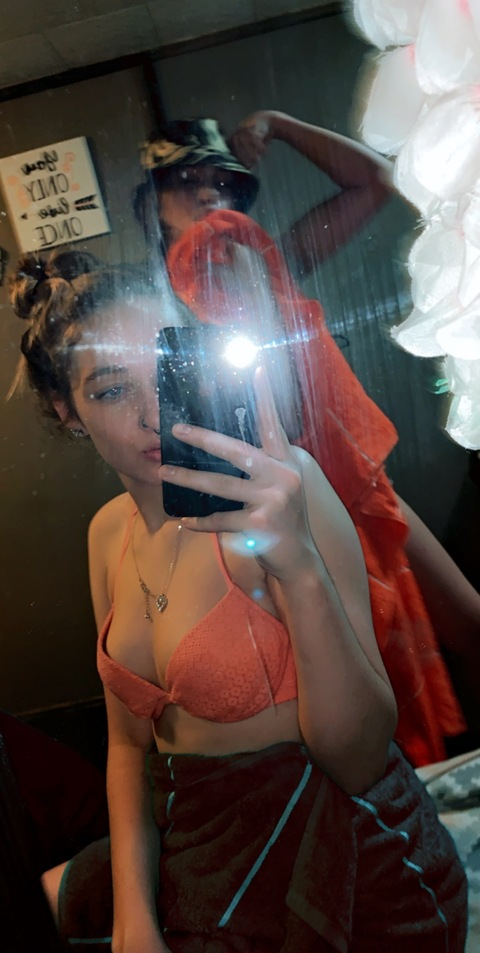babiiblueeyes24 OnlyFans - Free Access to 32 Videos & 49 Photos Onlyfans Free Access