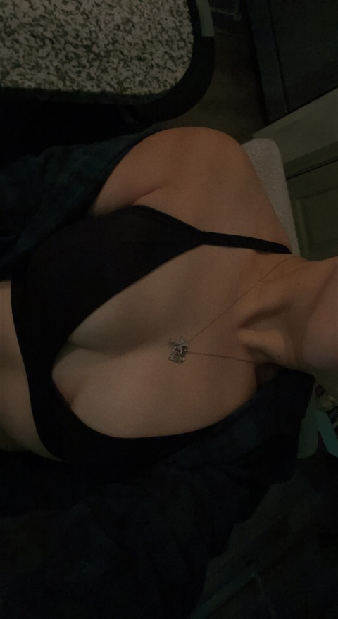 babisavy OnlyFans - Free Access to 32 Videos & 49 Photos Onlyfans Free Access