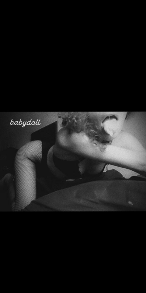 baby.ren.g OnlyFans - Free Access to 32 Videos & 49 Photos Onlyfans Free Access