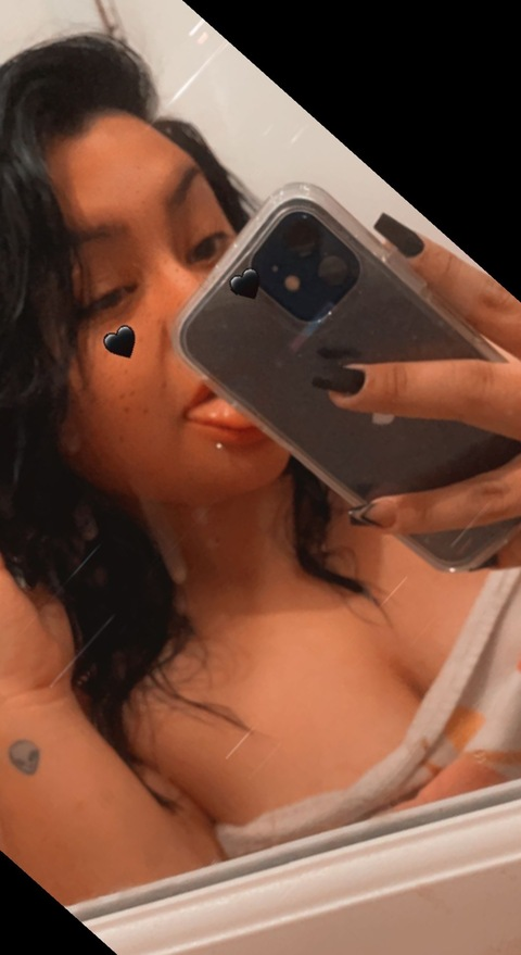 babygirltaylorr OnlyFans - Free Access to 32 Videos & 49 Photos Onlyfans Free Access
