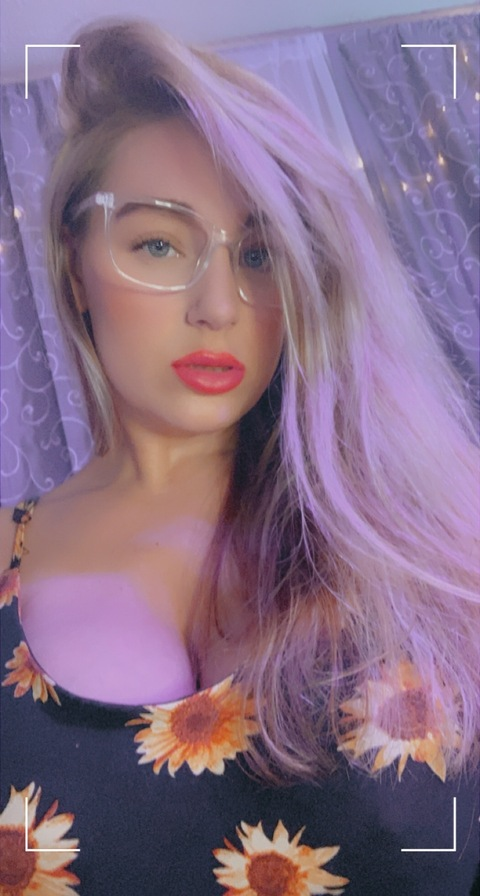 babysmithox OnlyFans - Free Access to 32 Videos & 49 Photos Onlyfans Free Access
