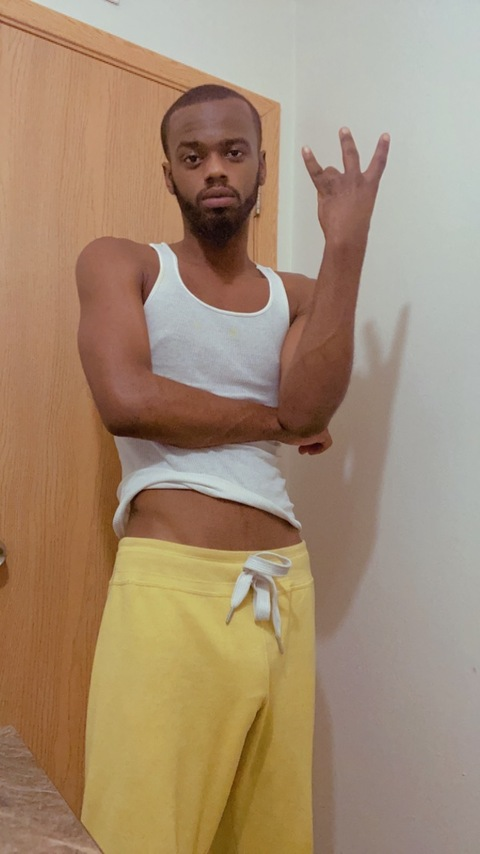 backwoodshotboy OnlyFans - Free Access to 32 Videos & 49 Photos Onlyfans Free Access