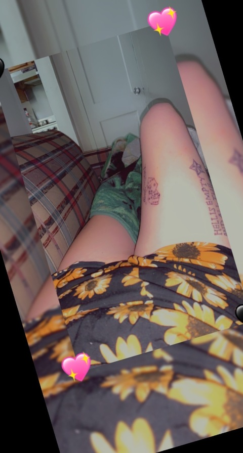 bad.bitchhh OnlyFans - Free Access to 32 Videos & 49 Photos Onlyfans Free Access