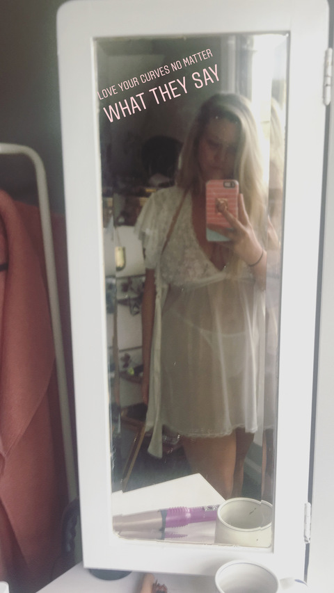 bad_bunni_honey OnlyFans - Free Access to 32 Videos & 49 Photos Onlyfans Free Access