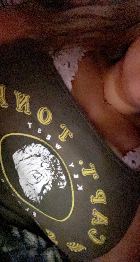 bad_country_girl56 OnlyFans - Free Access to 32 Videos & 49 Photos Onlyfans Free Access