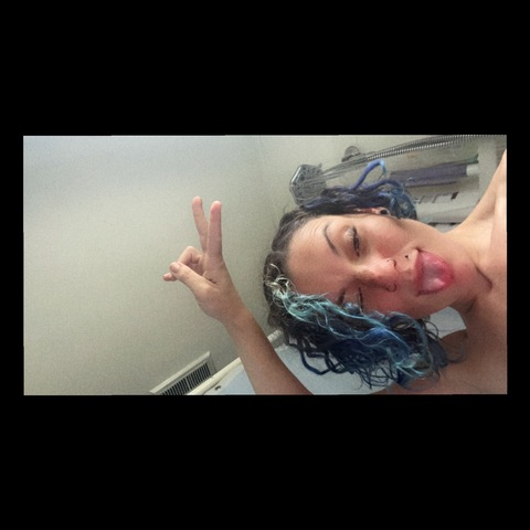 bad_lilmami OnlyFans - Free Access to 32 Videos & 49 Photos Onlyfans Free Access