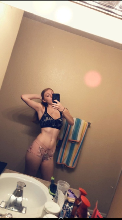 badbitch979 OnlyFans - Free Access to 32 Videos & 49 Photos Onlyfans Free Access