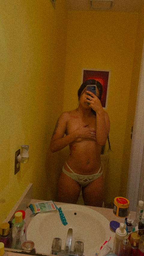 baddienyyy OnlyFans - Free Access to 46 Videos & 112 Photos Onlyfans Free Access