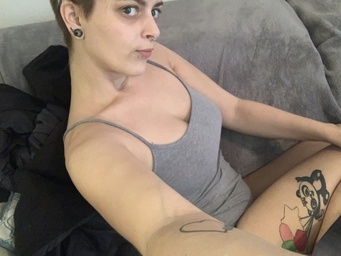 badgirl1993 OnlyFans - Free Access to 38 Videos & 342 Photos Onlyfans Free Access