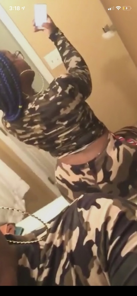 bambi_phatty OnlyFans - Free Access to 32 Videos & 49 Photos Onlyfans Free Access
