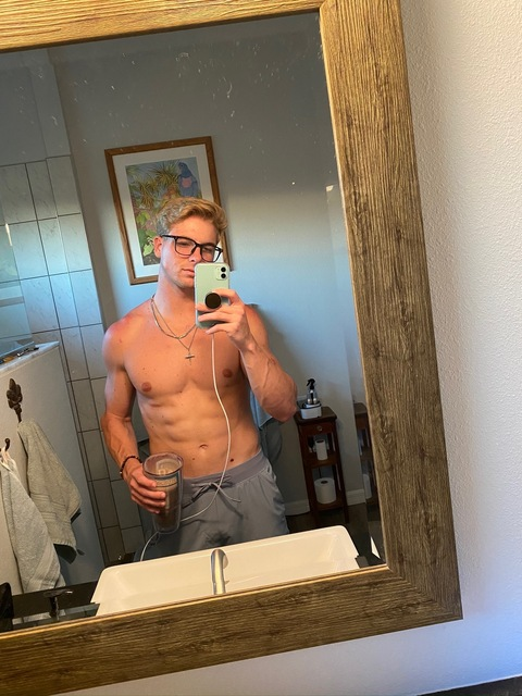 baseballboy18 OnlyFans - Free Access to 32 Videos & 54 Photos Onlyfans Free Access